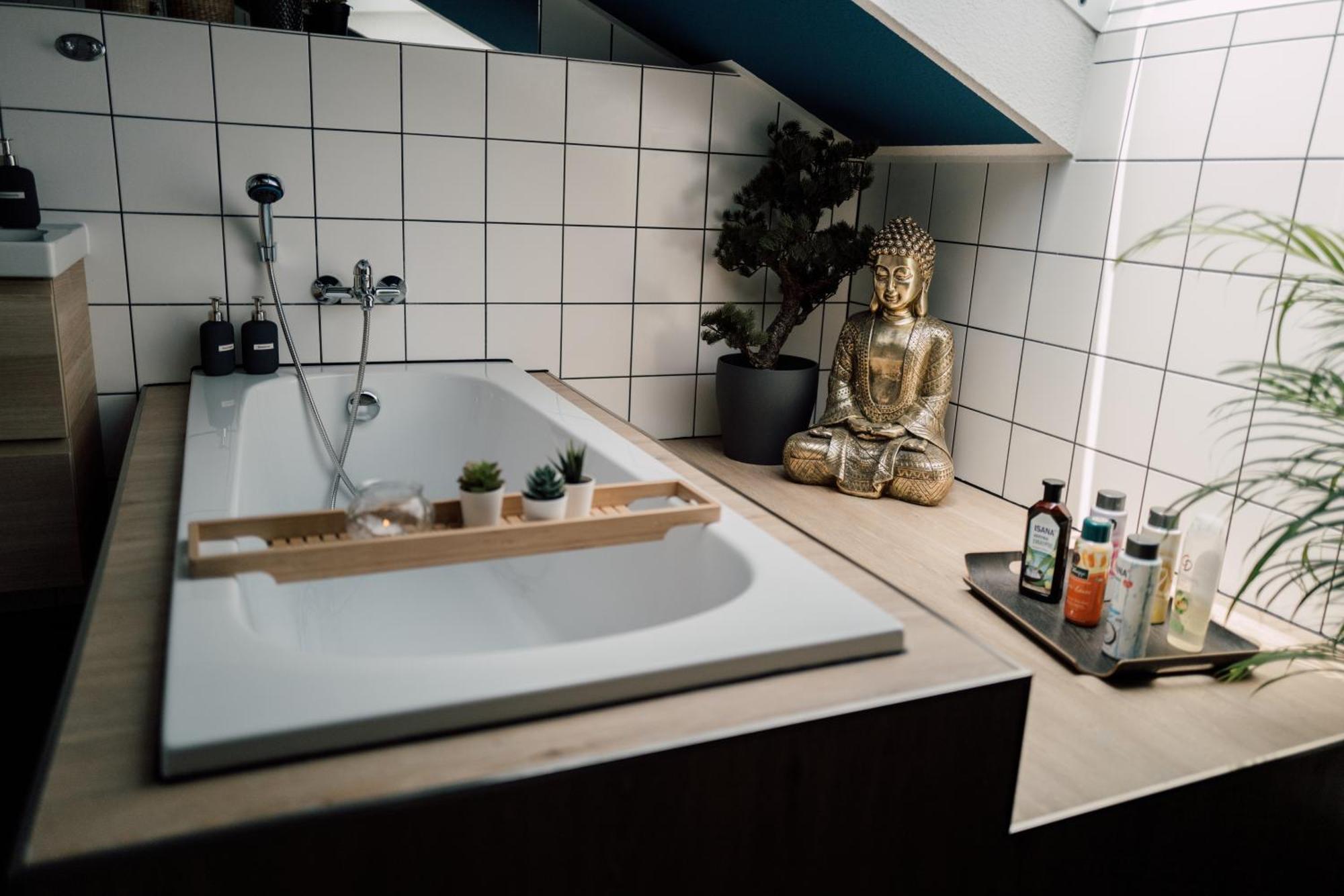Rooftop Buddha Lounge - Im Dachgeschoss In Mit Waschmaschine Und Netflix Apartment Leipzig